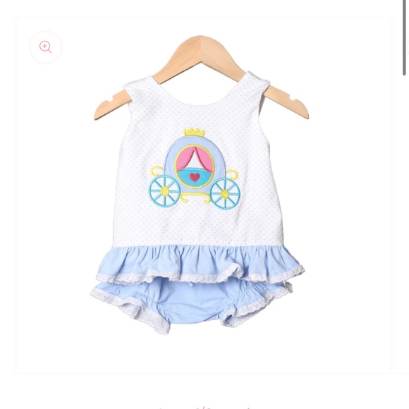 The Smocked Flamingo Disney outfits - Picture 11 of 12